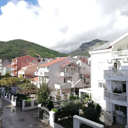 Apartment Azalea Of Budva Buitenkant foto