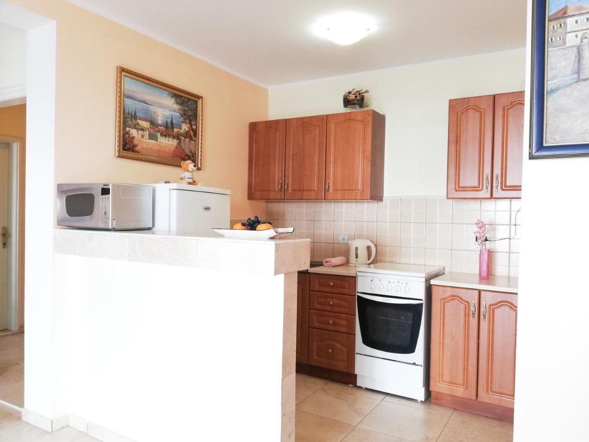 Apartment Azalea Of Budva Buitenkant foto