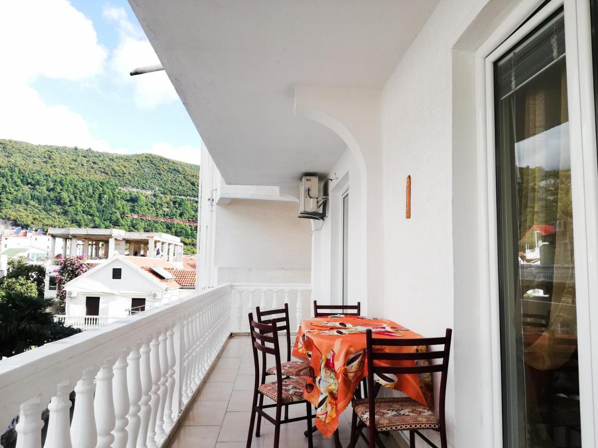 Apartment Azalea Of Budva Buitenkant foto