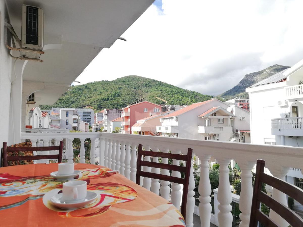 Apartment Azalea Of Budva Buitenkant foto